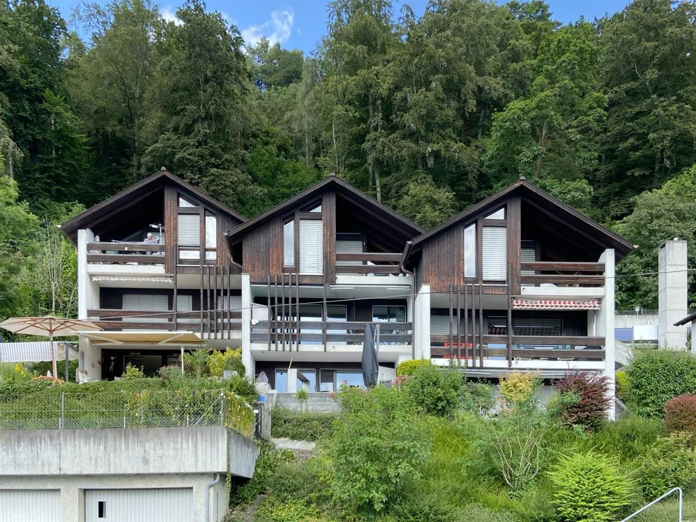 Mehrfamilienhaus in Oberhofen am Thunersee, begleitet mit einem GEAK Plus